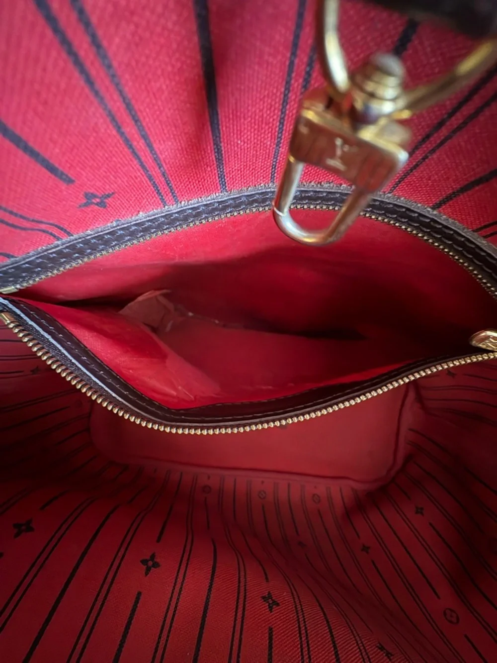 Louis Vuitton Damier Ebene Neverfull - Picture 12 of 16